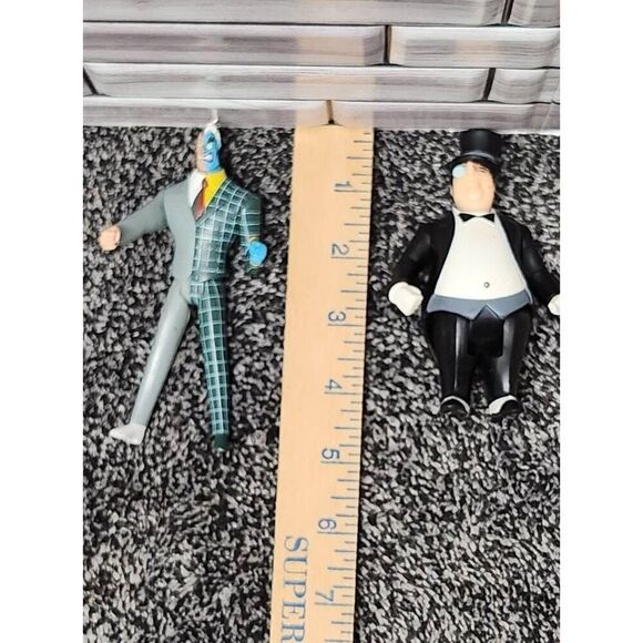 Batman, Two Face, and Penguin Action figures #A90 - Picture 8 of 9